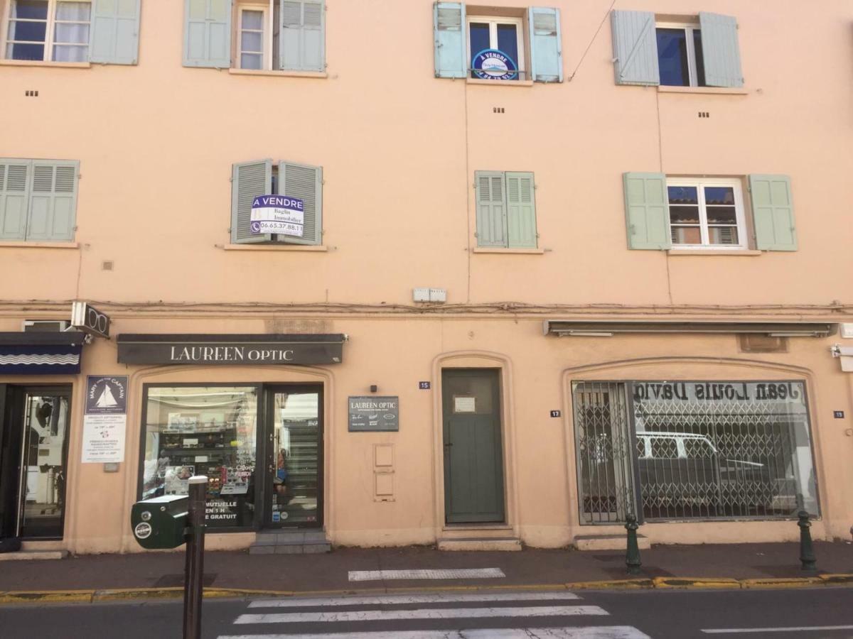 CASA JUNGLE / Place des lices / Duplex refait à neuf Saint-Tropez Esterno foto