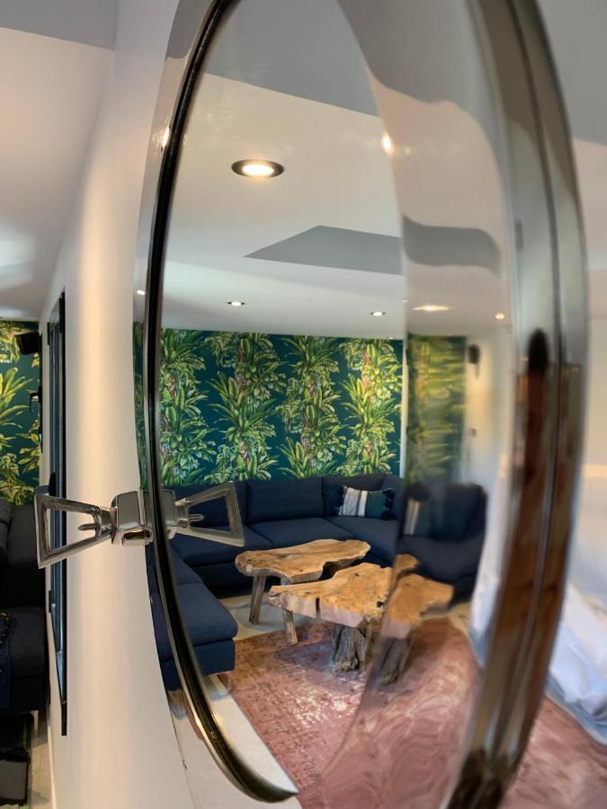 CASA JUNGLE / Place des lices / Duplex refait à neuf Saint-Tropez Esterno foto