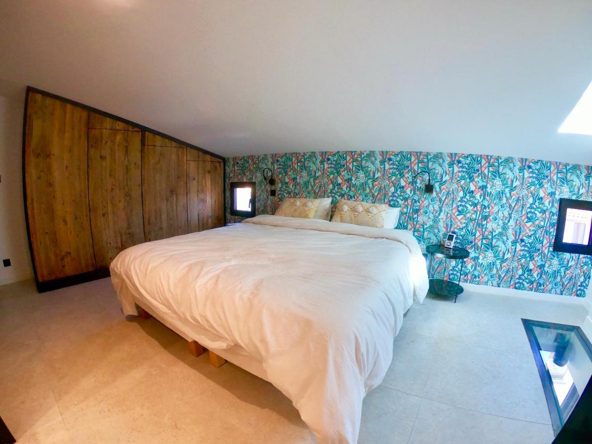 CASA JUNGLE / Place des lices / Duplex refait à neuf Saint-Tropez Esterno foto